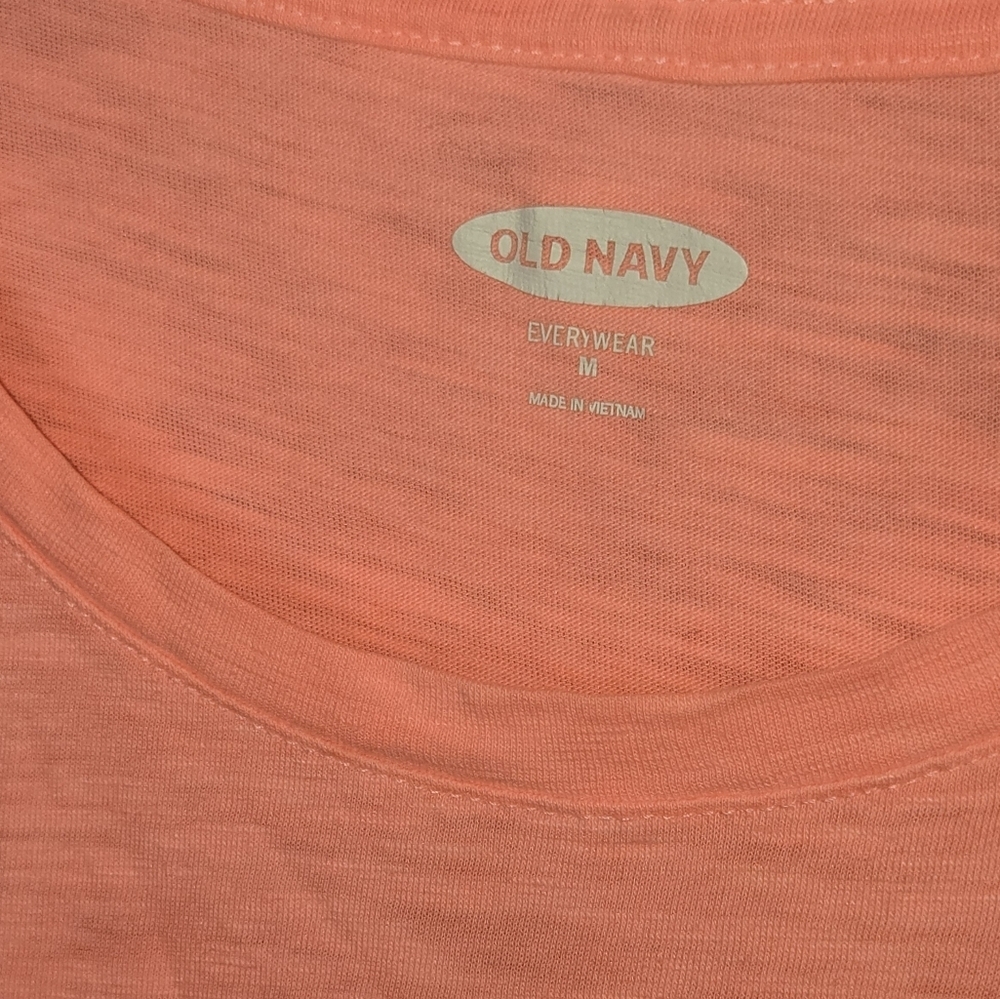 Old Navy Pineapple Tee - Picture 2 of 4